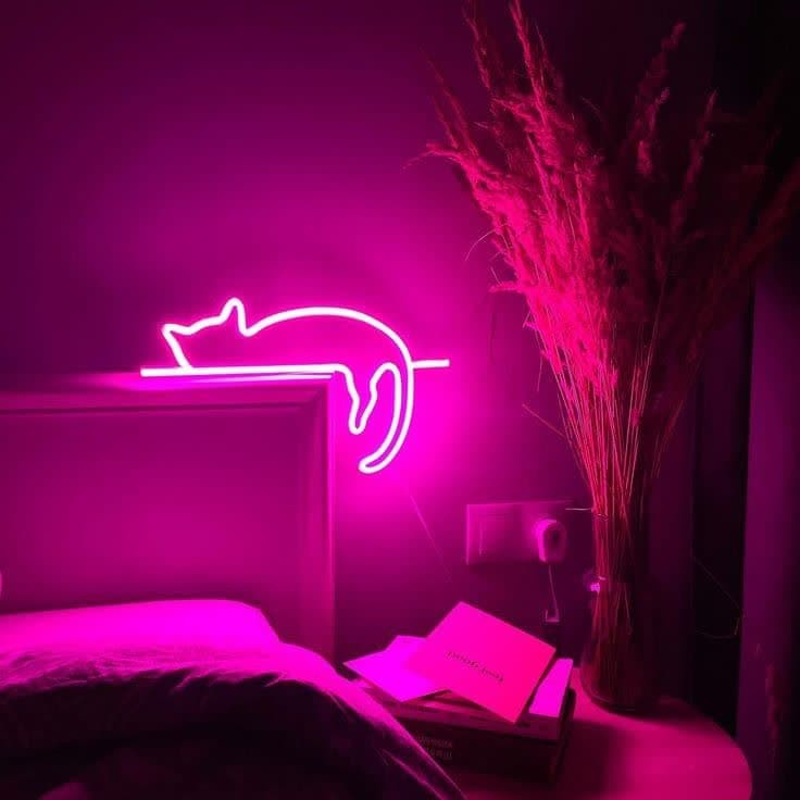 تابلو نئون طرح گربه صورتی
